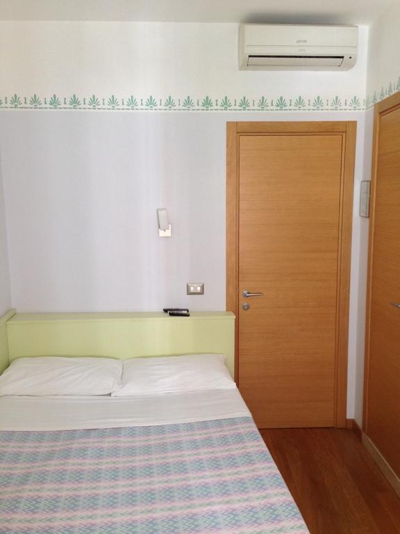 Hotel Centrale San Benedetto del Tronto Pokój zdjęcie